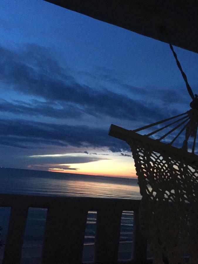 Huaplee Lazy Beach Pran Buri Bagian luar foto